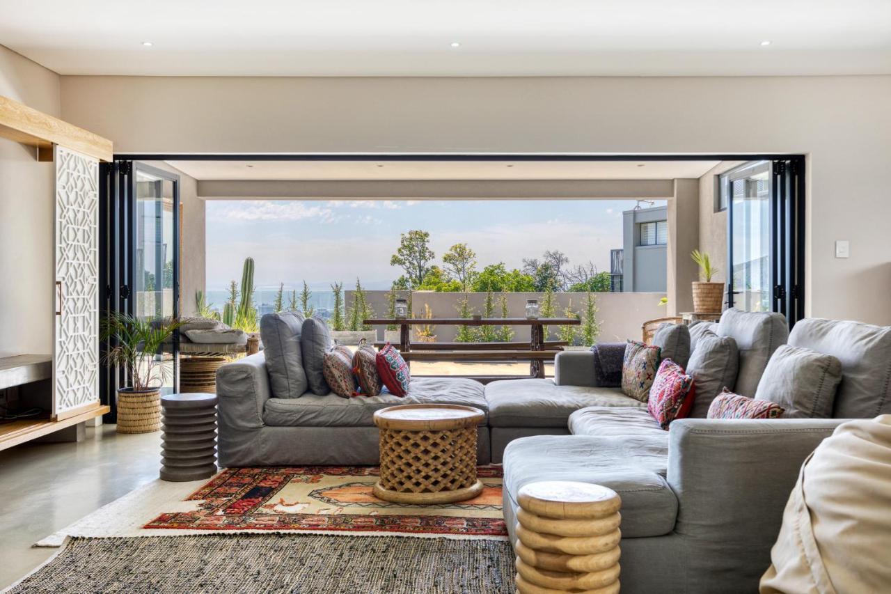 Solar-Powered Mountain Retreat With Natural Pool Cape Town Ngoại thất bức ảnh