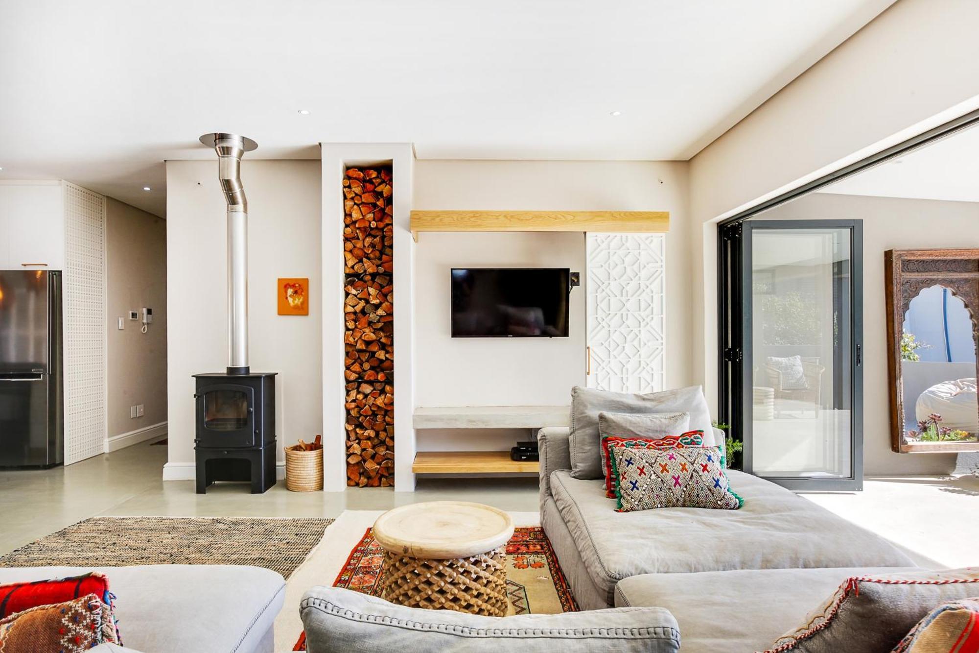 Solar-Powered Mountain Retreat With Natural Pool Cape Town Ngoại thất bức ảnh